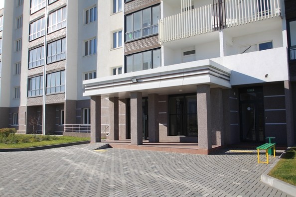 
   Продам 2-комнатную, 47.6 м², Радуга Сибири, дом 11

. Фото 12.