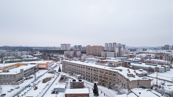 
   Продам 3-комнатную, 95 м², ОСКАР, дом 1

. Фото 2.