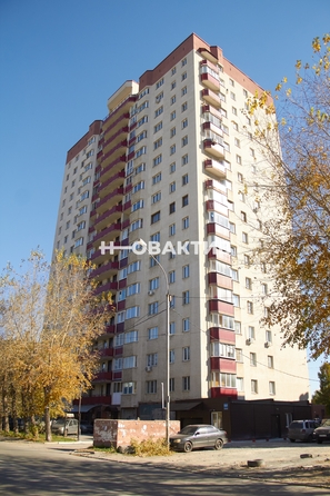 
   Продам помещение свободного назначения, 283 м², Добролюбова ул, 152/1

. Фото 2.