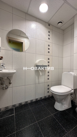 
   Сдам помещение свободного назначения, 283 м², Добролюбова ул, 152/1

. Фото 9.