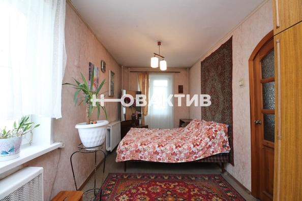 
   Продам 4-комнатную, 70.3 м², Чапаева ул, 5

. Фото 7.