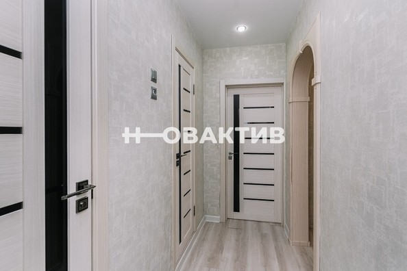 
   Продам 3-комнатную, 72.9 м², Ключ-Камышенское Плато ул, 13

. Фото 26.
