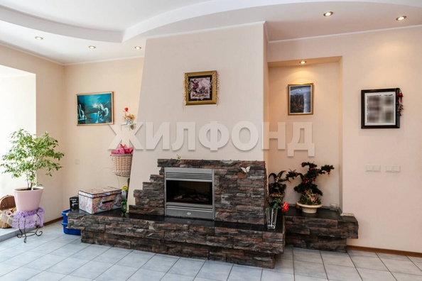 
  Продается 3-комн. квартира, 167 м², Краснообск, д. 219
. Фото 7.