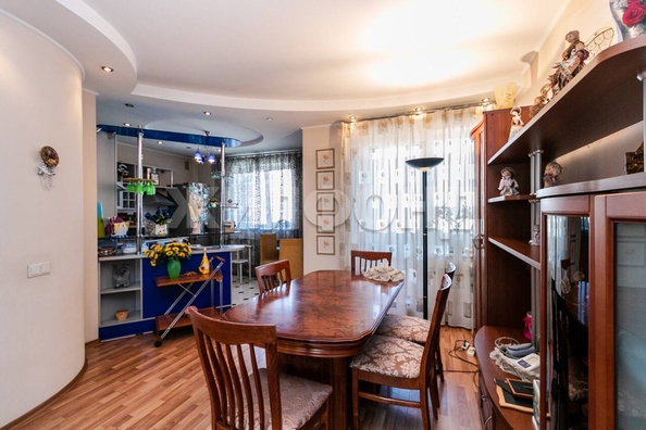 
  Продается 3-комн. квартира, 167 м², Краснообск, д. 219
. Фото 9.
