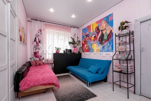 
   Продам комнату, 22.5 м², Челюскинцев ул, 7

. Фото 1.