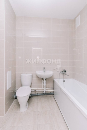 
   Продам 1-комнатную, 34.4 м², Бородина ул, 56

. Фото 10.