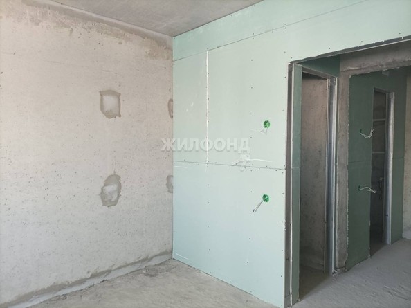 
   Продам 1-комнатную, 48.94 м², Николая Сотникова ул, 3

. Фото 1.