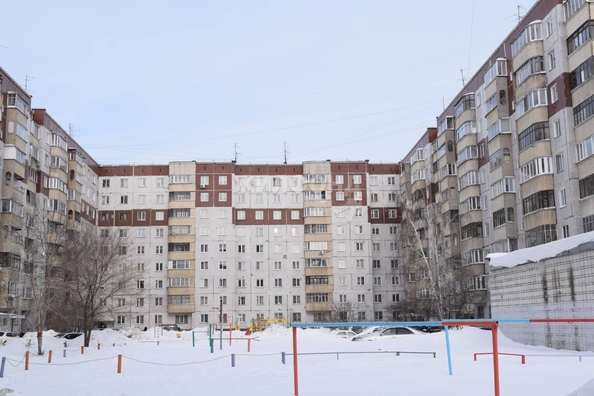 
   Продам 2-комнатную, 53.3 м², Связистов ул, 113

. Фото 12.