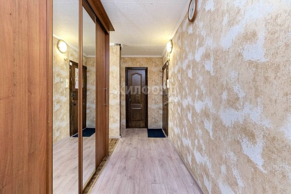 
   Продам 3-комнатную, 59.5 м², Гоголя ул, 186

. Фото 3.