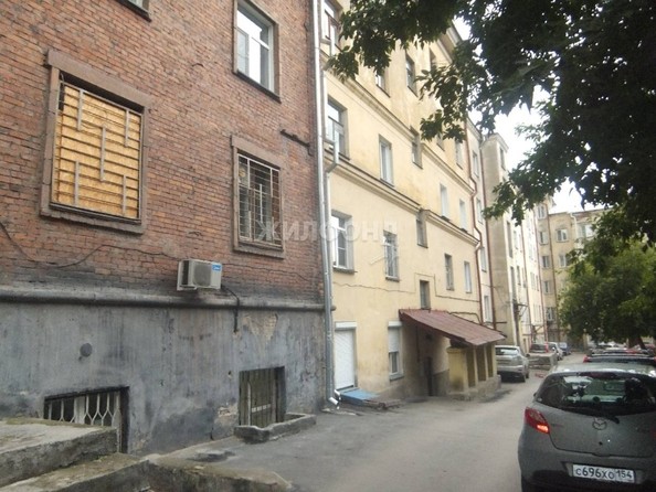 
   Продам 3-комнатную, 74 м², Серебренниковская ул, 11

. Фото 2.