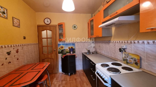 
   Продам 3-комнатную, 61.7 м², Вересаева ул, 1/1

. Фото 4.