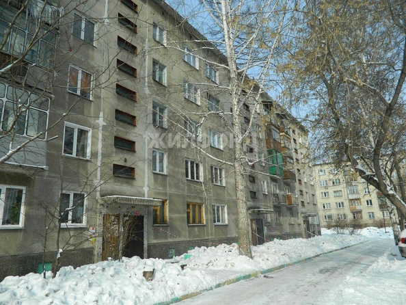 
   Продам 3-комнатную, 57.4 м², Доватора ул, 31/2

. Фото 4.