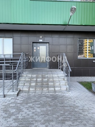 
   Продам 3-комнатную, 60.8 м², Танковая ул, 34

. Фото 4.