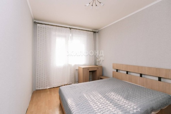 
   Продам 3-комнатную, 64 м², Краснообск, 220

. Фото 2.