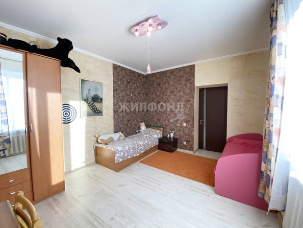 
   Продам 3-комнатную, 93.4 м², Дуси Ковальчук ул, 185/1

. Фото 11.
