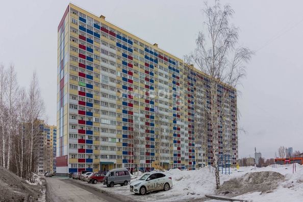 
   Продам 2-комнатную, 42.7 м², Твардовского ул, 22/3

. Фото 4.