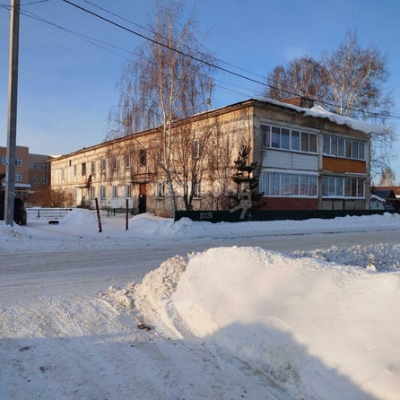 
   Продам 2-комнатную, 46.9 м², Титова ул, 38

. Фото 2.