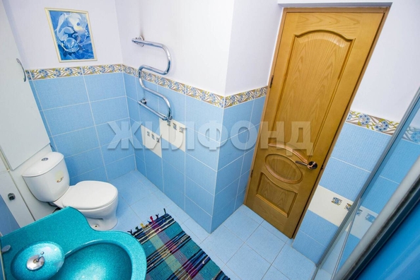 
   Продам 3-комнатную, 91 м², Зеленый Бор мкр, 7

. Фото 18.