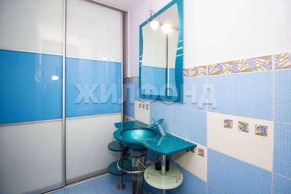 
   Продам 3-комнатную, 91 м², Зеленый Бор мкр, 7

. Фото 22.