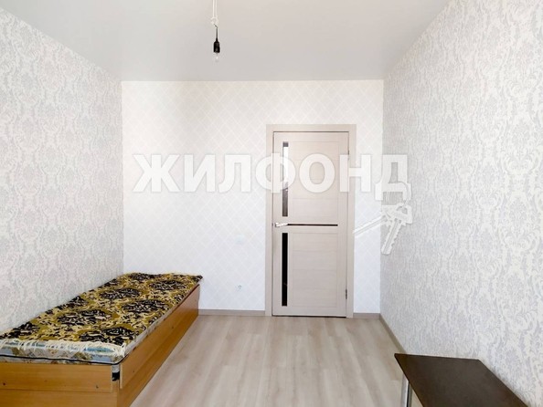 
   Продам 3-комнатную, 71.9 м², Николая Сотникова ул, 21

. Фото 5.