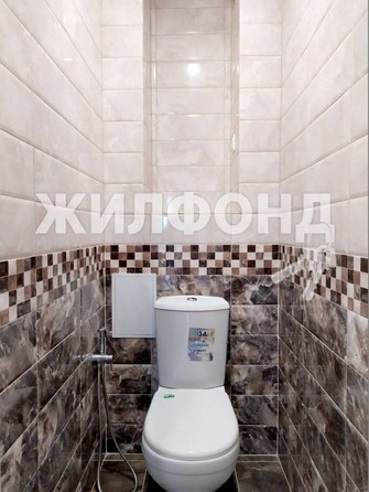 
   Продам 3-комнатную, 71.9 м², Николая Сотникова ул, 21

. Фото 9.