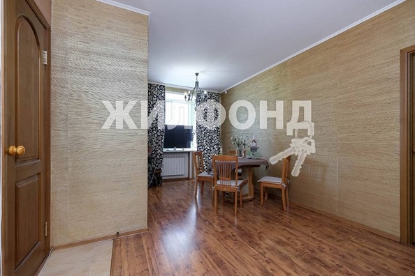 
   Продам 4-комнатную, 86.3 м², Серафимовича ул, 1/1

. Фото 6.