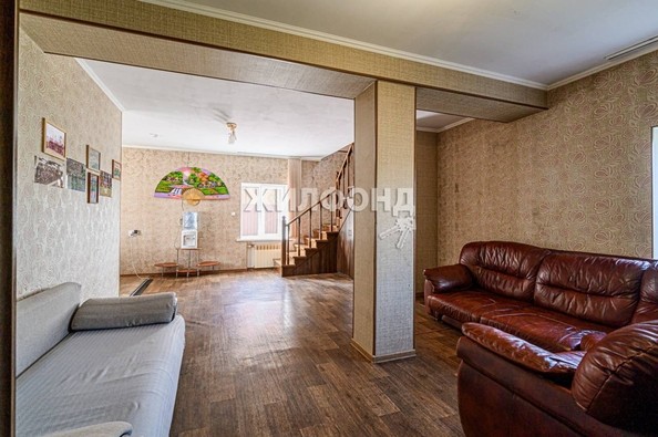 
   Продам дом, 290.1 м², Новосибирск

. Фото 17.