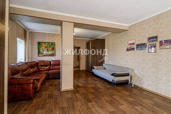 
   Продам дом, 290.1 м², Новосибирск

. Фото 18.