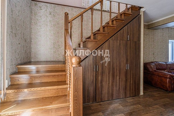 
   Продам дом, 290.1 м², Новосибирск

. Фото 32.