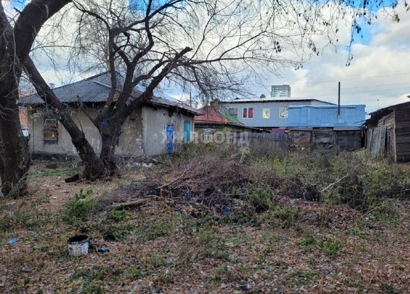 
   Продам дом, 46.7 м², Новосибирск

. Фото 2.