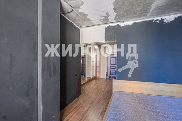 
   Продам 1-комнатную, 42.2 м², Дзержинского пр-кт, 34/2

. Фото 16.