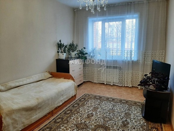 
   Продам 1-комнатную, 37.9 м², Оловозаводская ул, 13

. Фото 3.