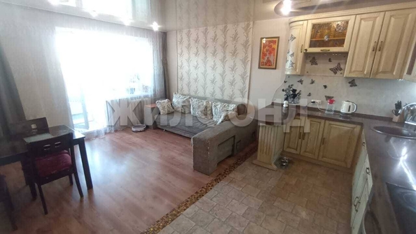 
   Продам 3-комнатную, 68.4 м², Пархоменко ул, 102

. Фото 3.