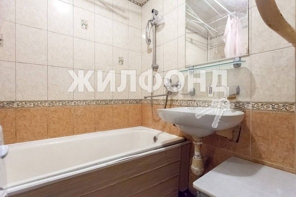 
   Продам 3-комнатную, 65.9 м², Вахтангова ул, 39

. Фото 11.
