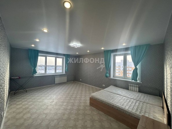 
   Продам 3-комнатную, 86.4 м², Николая Сотникова ул, 16

. Фото 11.