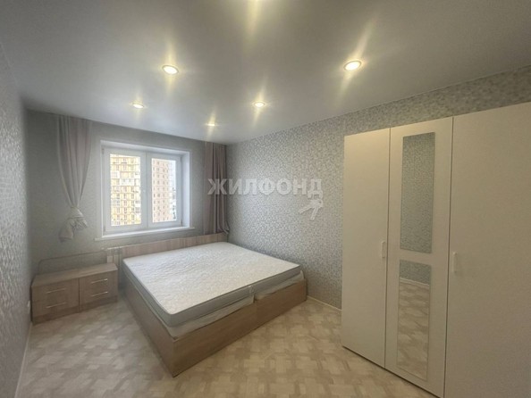 
   Продам 3-комнатную, 86.4 м², Николая Сотникова ул, 16

. Фото 15.