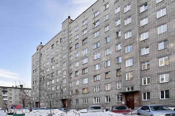 
   Продам 3-комнатную, 56.6 м², Широкая ул, 21

. Фото 4.