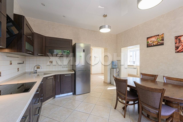 
  Продается дом, 426.8 м², Новосибирск
. Фото 32.