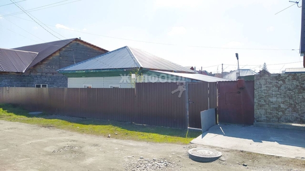 
   Продам дом, 51.8 м², Новосибирск

. Фото 1.