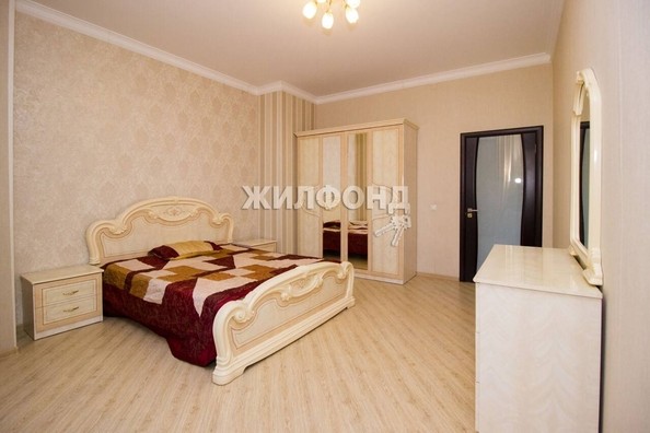 
   Продам 2-комнатную, 90.2 м², Кирова ул, 25

. Фото 7.