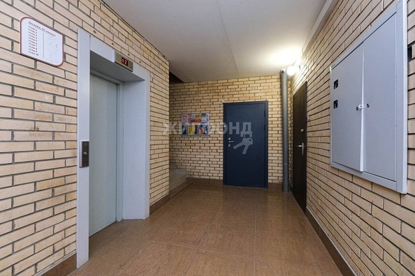 
   Продам 3-комнатную, 73.7 м², Лескова ул, 19

. Фото 29.