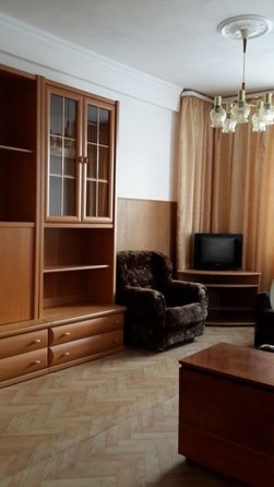 
  Сдам в аренду 2-комнатную квартиру, 56 м², Новосибирск

. Фото 1.