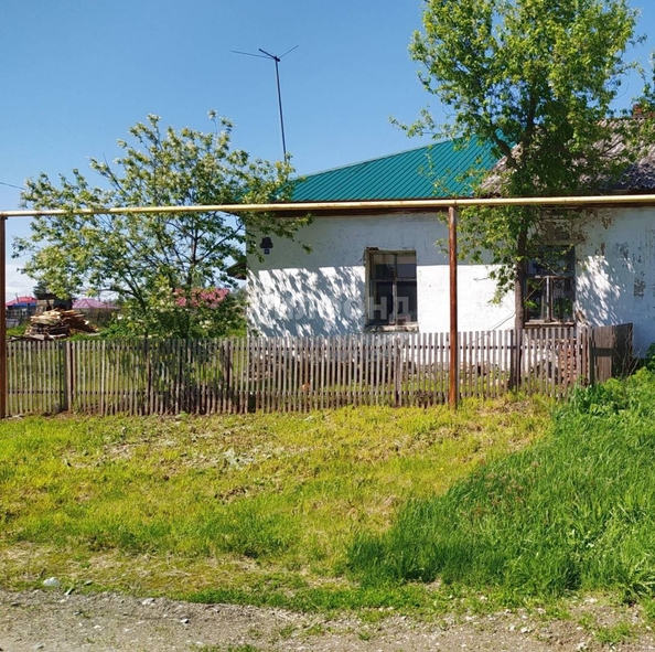 
   Продам 1-комнатную, 22.9 м², Набережная ул, 21

. Фото 1.