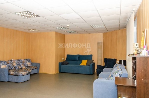
   Продам 2-комнатную, 63 м², Ельцовская ул, 4/1

. Фото 3.