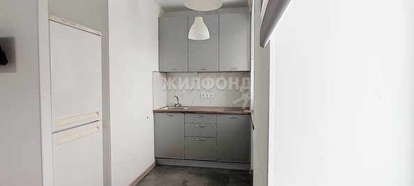 
   Продам 2-комнатную, 44.3 м², Максима Горького ул, 104

. Фото 8.