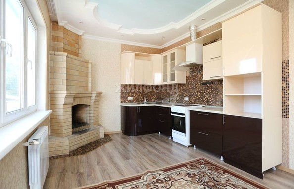 
   Продам дом, 187.2 м², Новосибирск

. Фото 12.