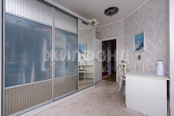 
   Продам 3-комнатную, 117.2 м², Октябрьская ул, 81

. Фото 7.