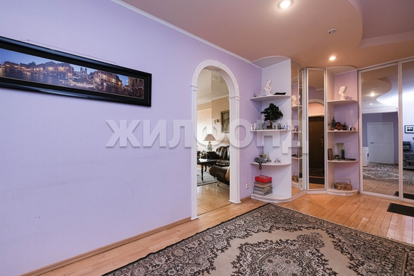 
   Продам 3-комнатную, 117.2 м², Октябрьская ул, 81

. Фото 13.