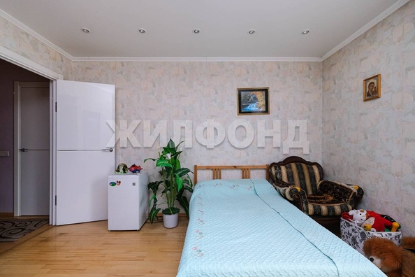 
   Продам 3-комнатную, 117.2 м², Октябрьская ул, 81

. Фото 20.