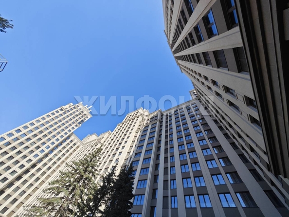 
  Продается 3-комн. квартира, 77.9 м², Красный пр-кт, д. 220
. Фото 8.